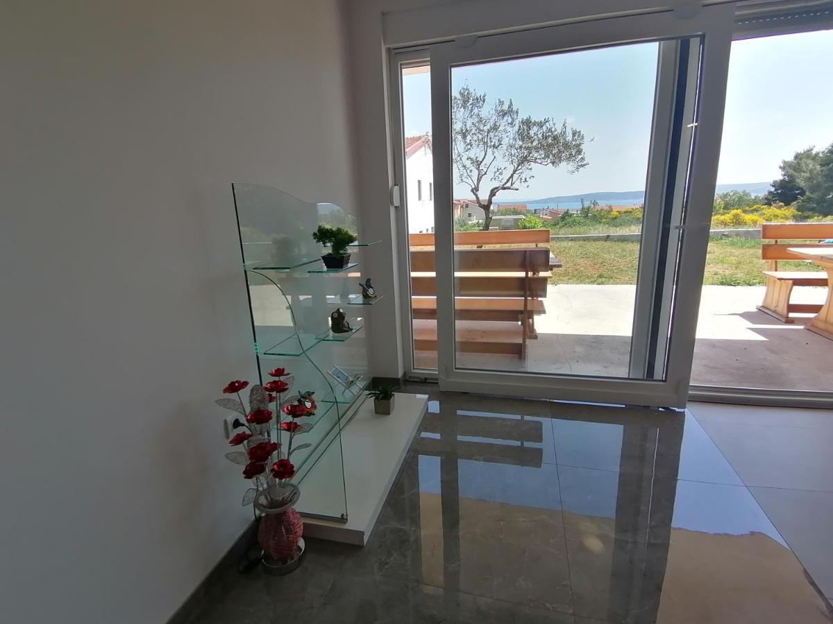 Villa Marta 3 Bedrooms, 2 Baths And Pool Kaštel Štafilić エクステリア 写真